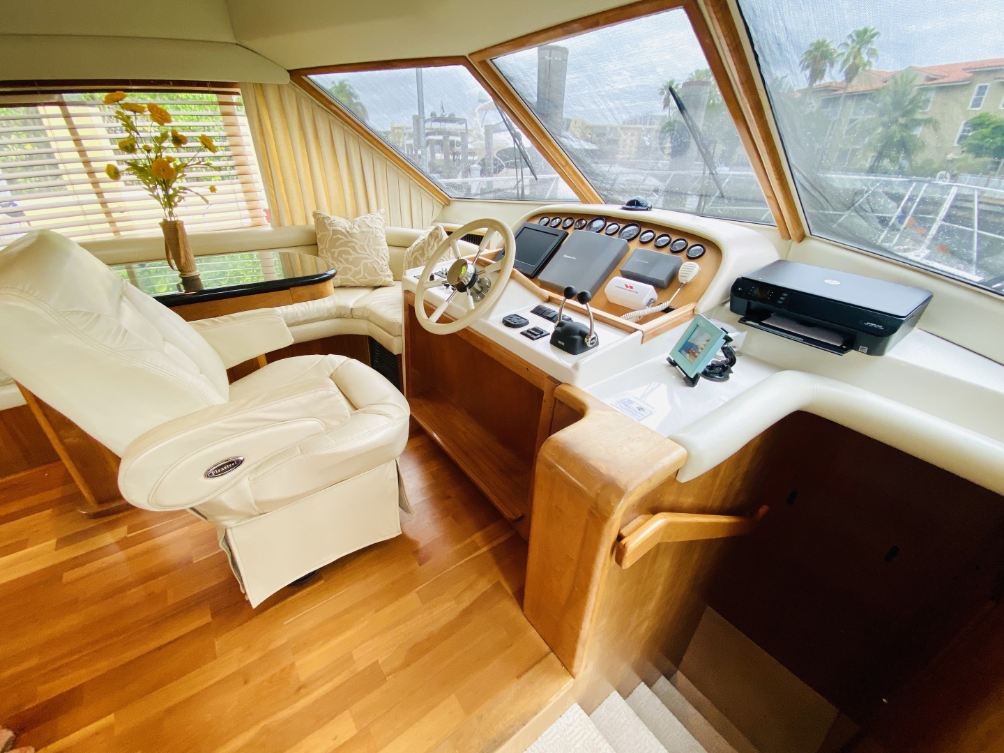 2003 Navigator 5700 Rival - Image 49