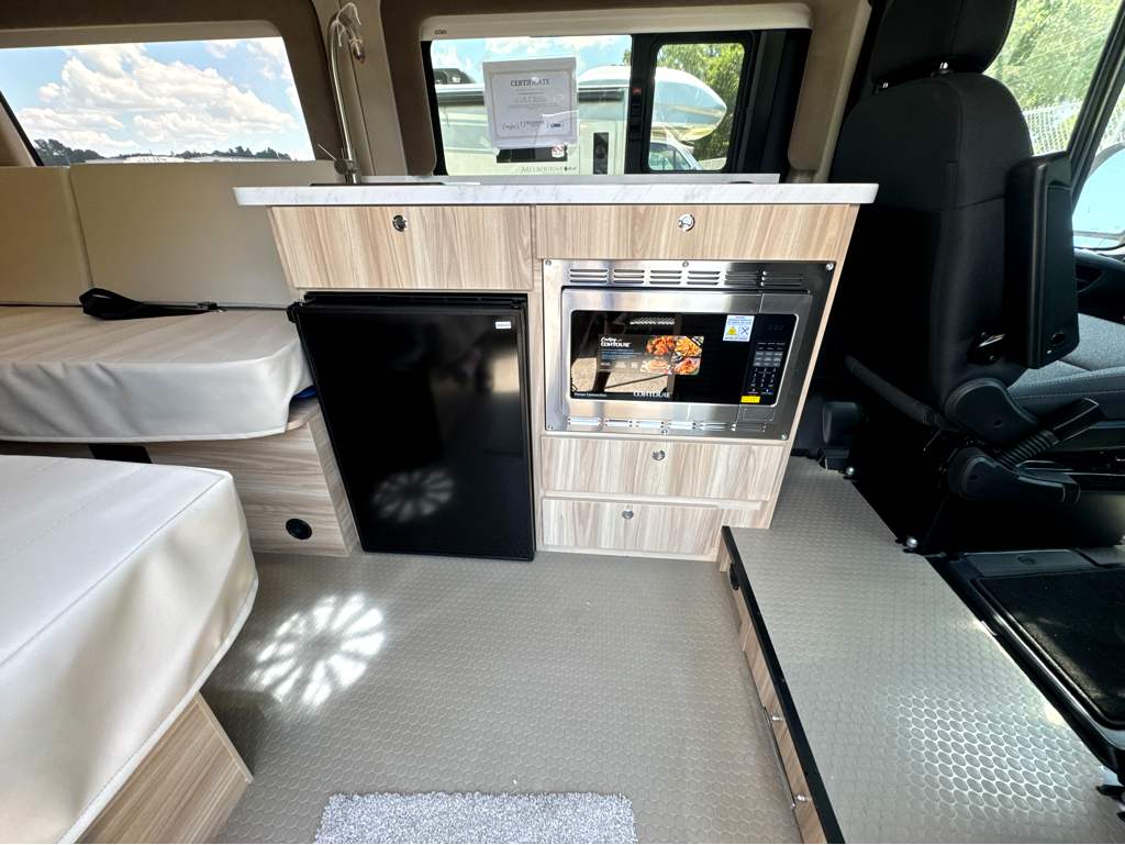 2027 ENTEGRA COACH ETHOS 20T - Image 19