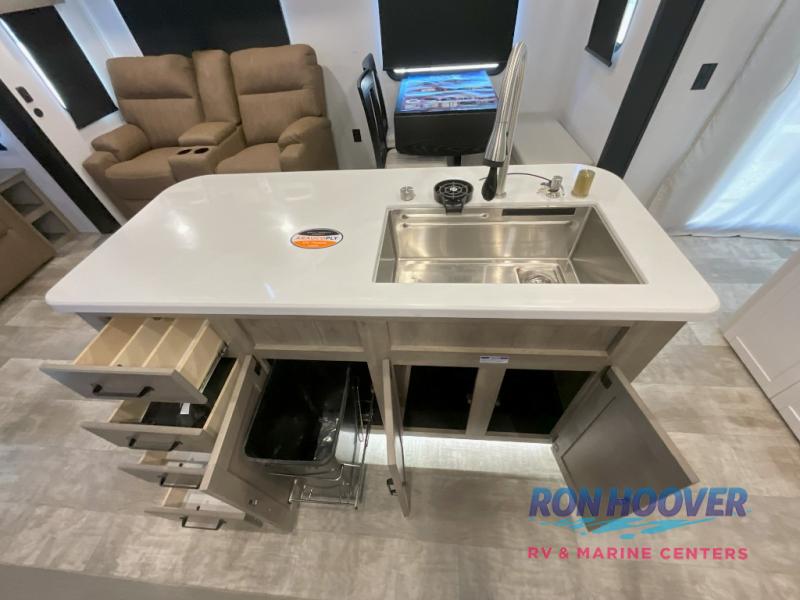 2026 PALOMINO 402LFT - Image 23