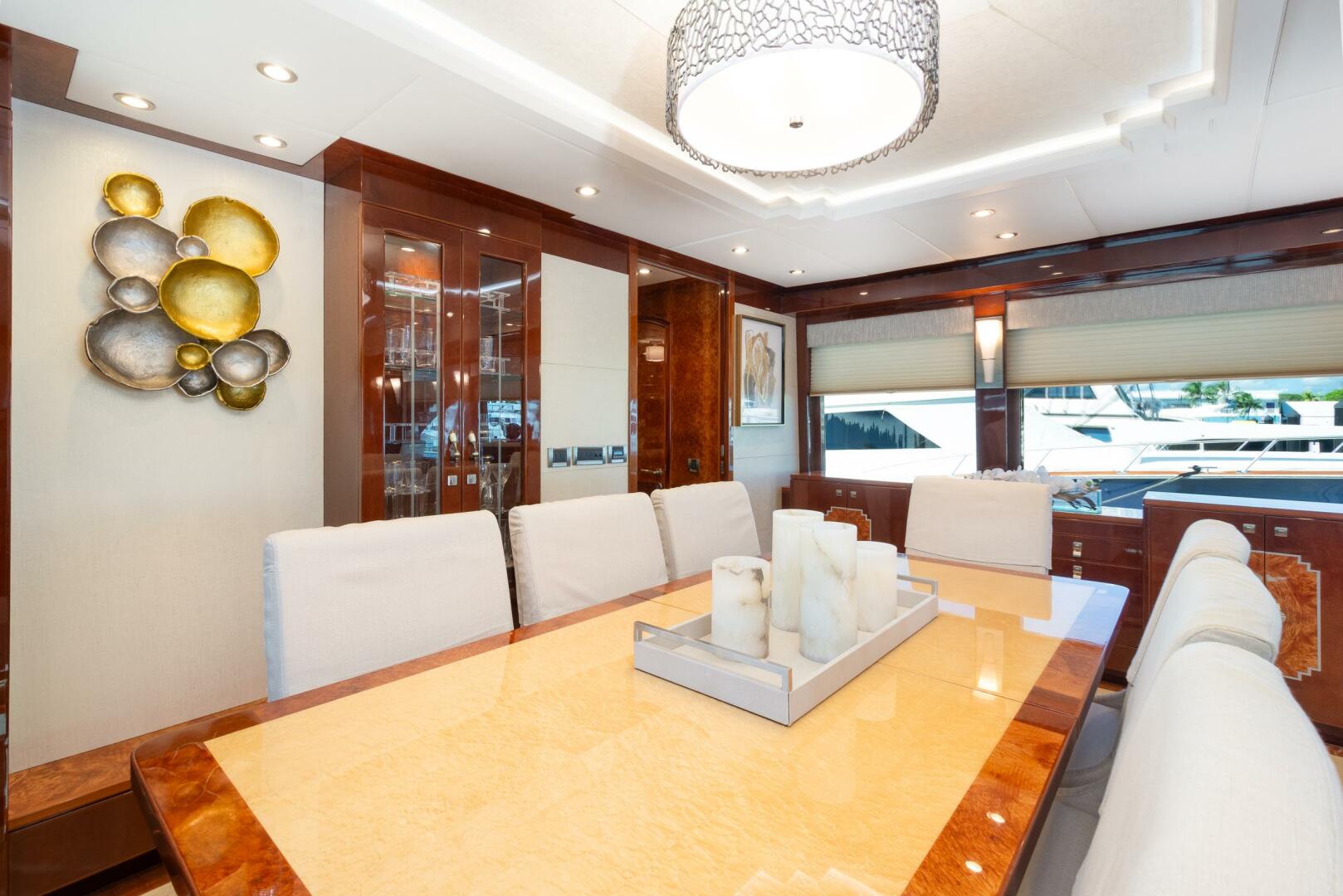 2014 Hargrave Sky Lounge - Image 23