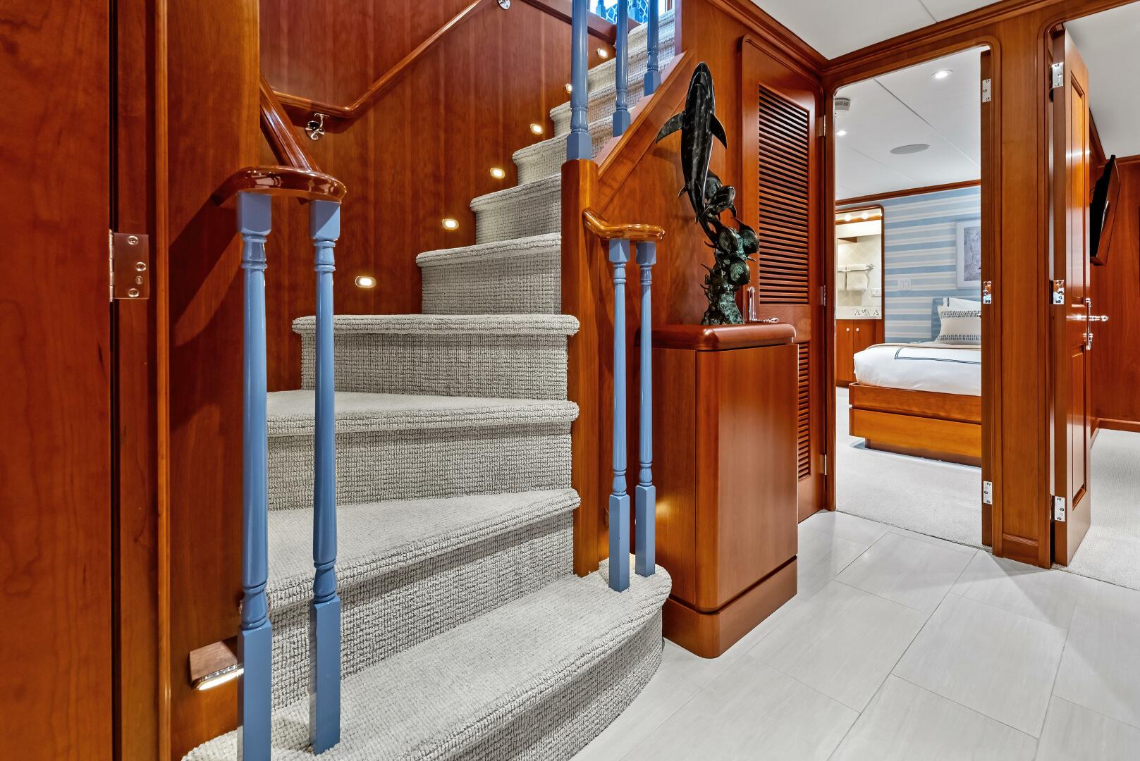 1998 Burger Raised Pilothouse - Image 19