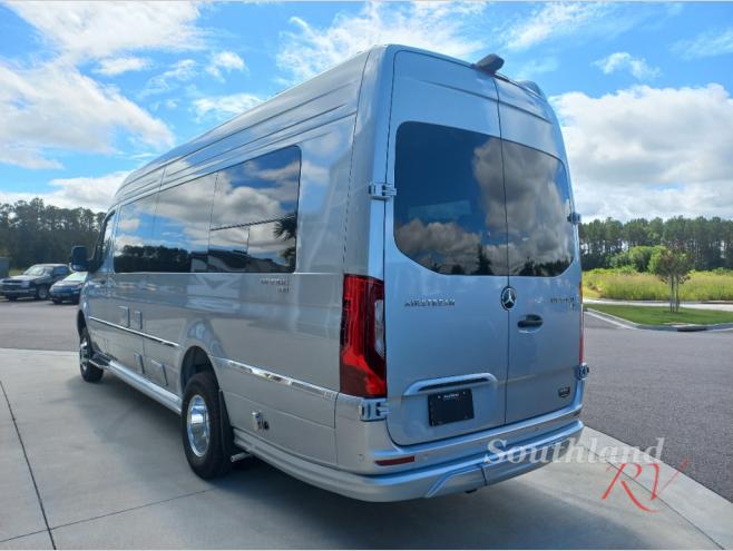 2026 Airstream Interstate 24GT - Image 8