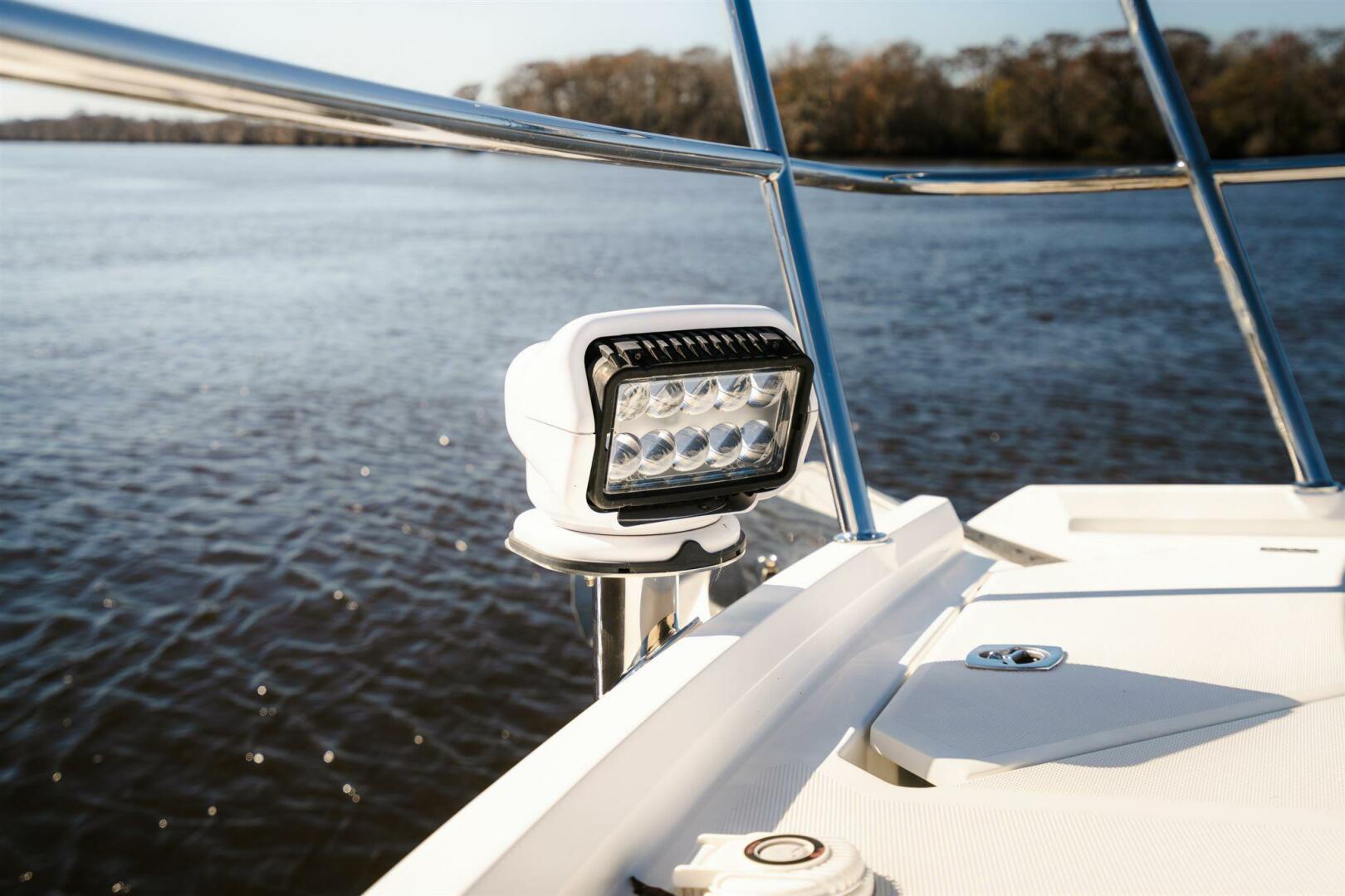 2023 Galeon 425 HTS - Image 31