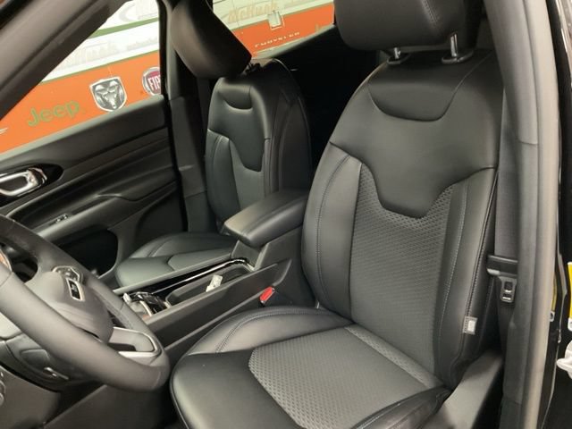 2026 Jeep Compass Latitude Altitude 4x4 - Image 19