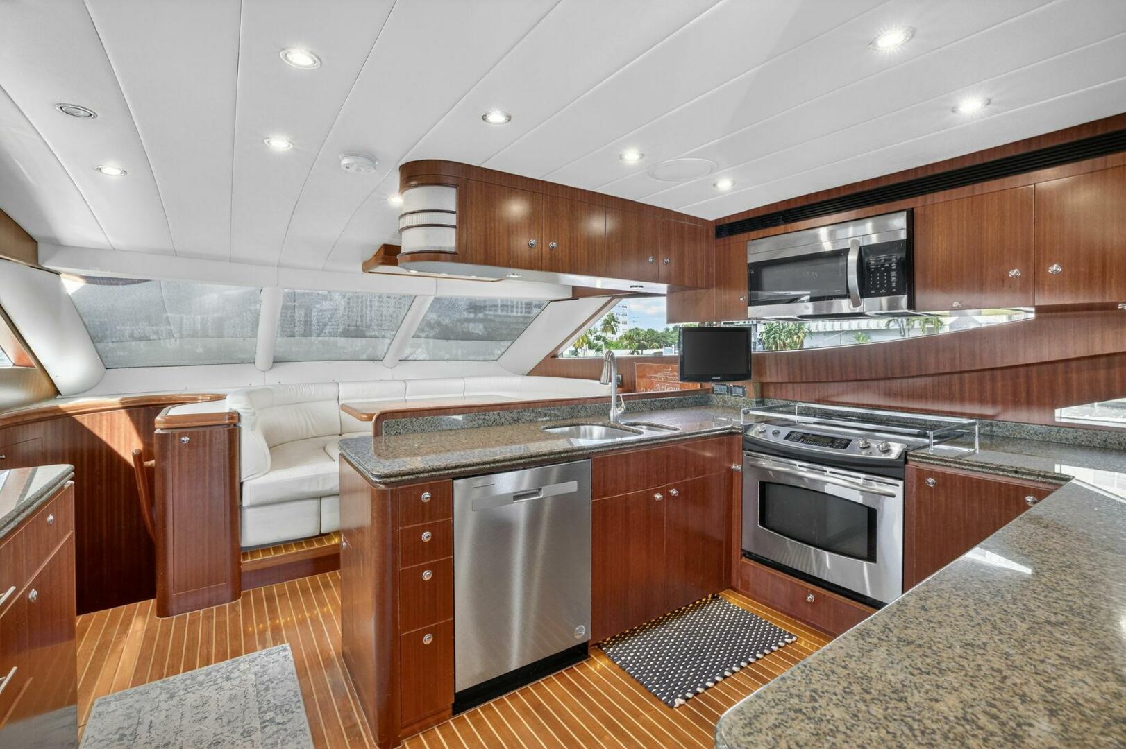 2009 Horizon - Image 17