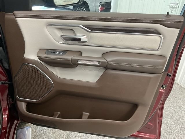 2025 Ram 1500 Laramie 4x4 Crew Cab 5'7" Box - Image 35