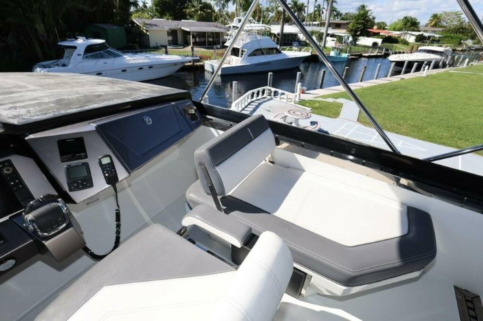 2019 Galeon 650 Sky - Image 12