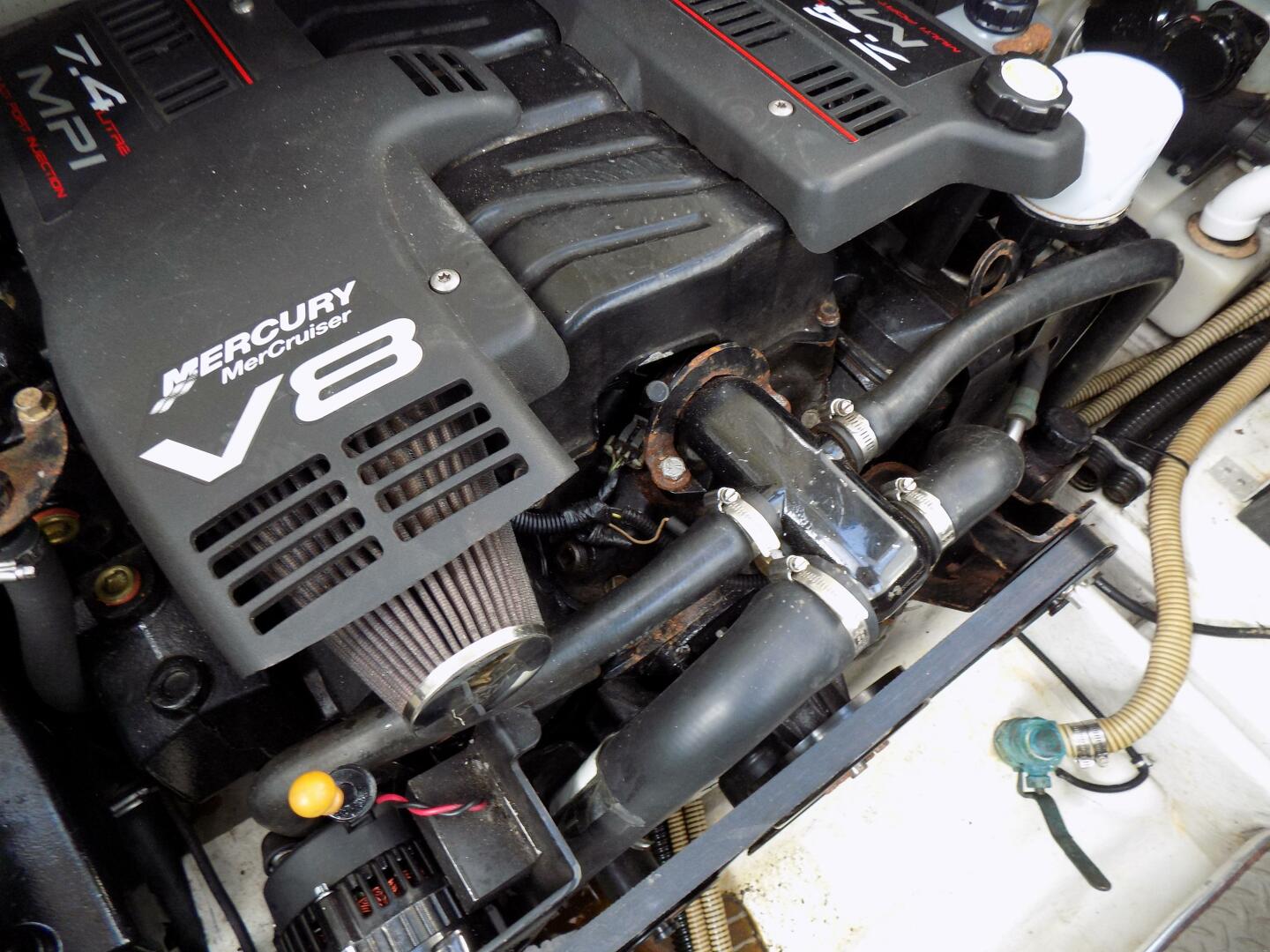 2000 Formula 31PC - Image 17