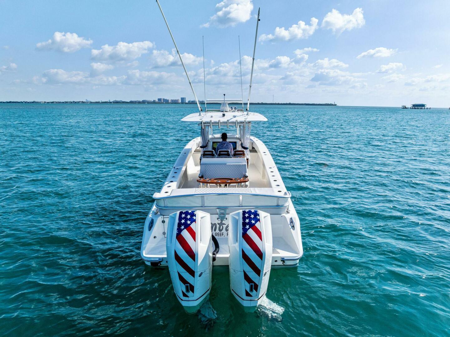 2015 Bahama 41 - Image 20