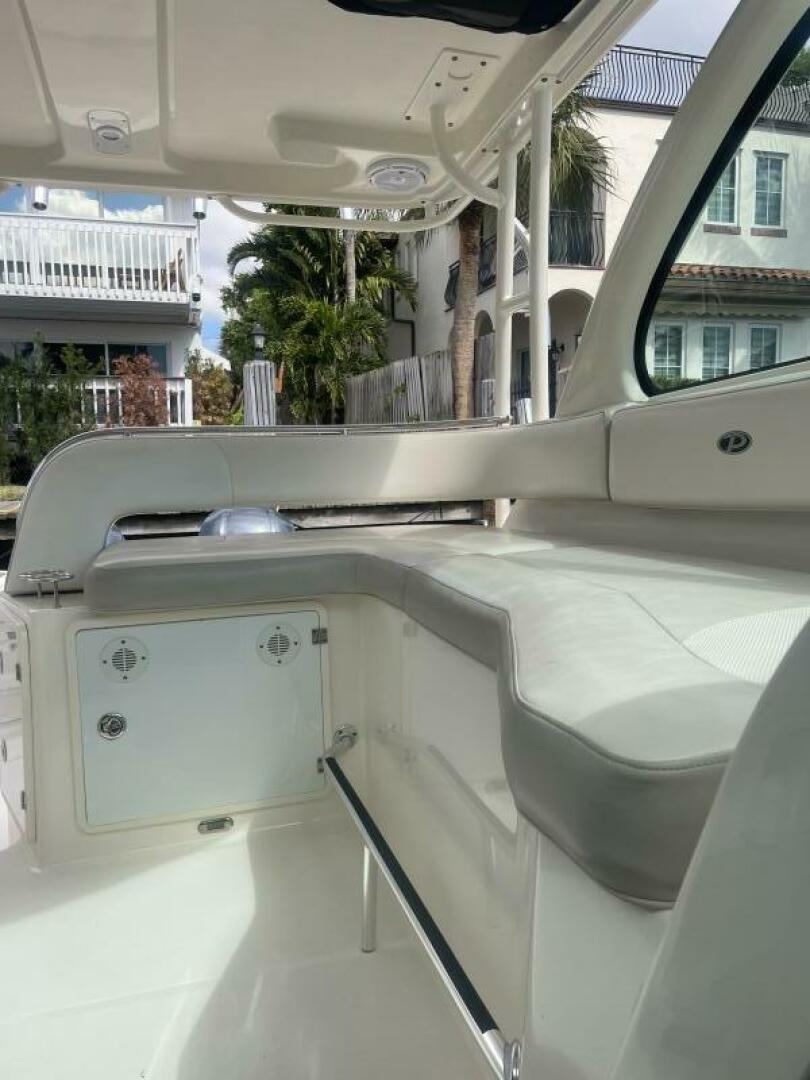 2014 Pursuit OS 315 - Image 22