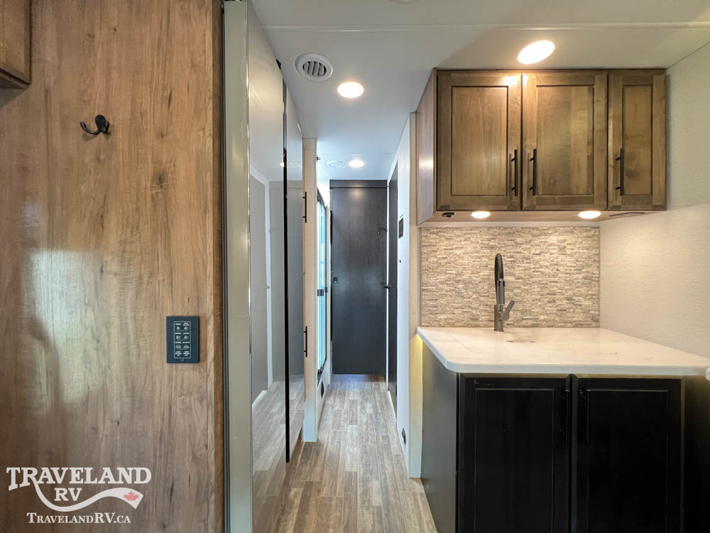 2023 Jayco Seneca XT 35L - Image 32