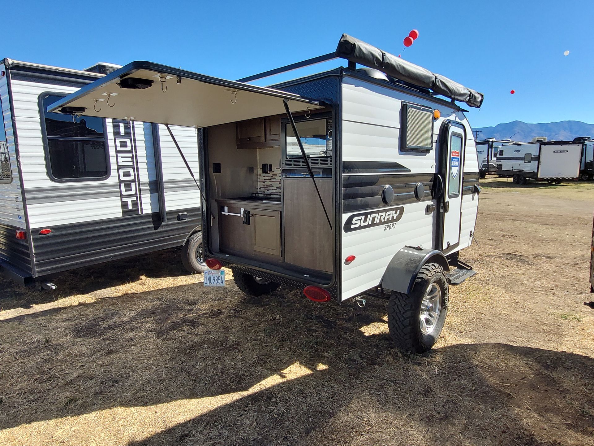 2022 Sunset Park RV Sun Ray 109 - Image 14