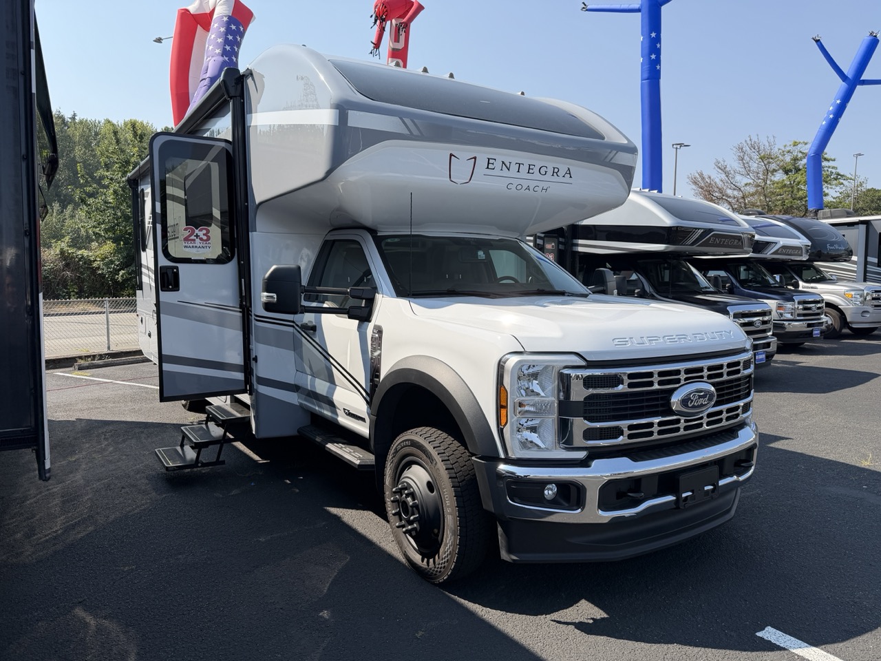 2026 Entegra Coach Esteem XL 32U
