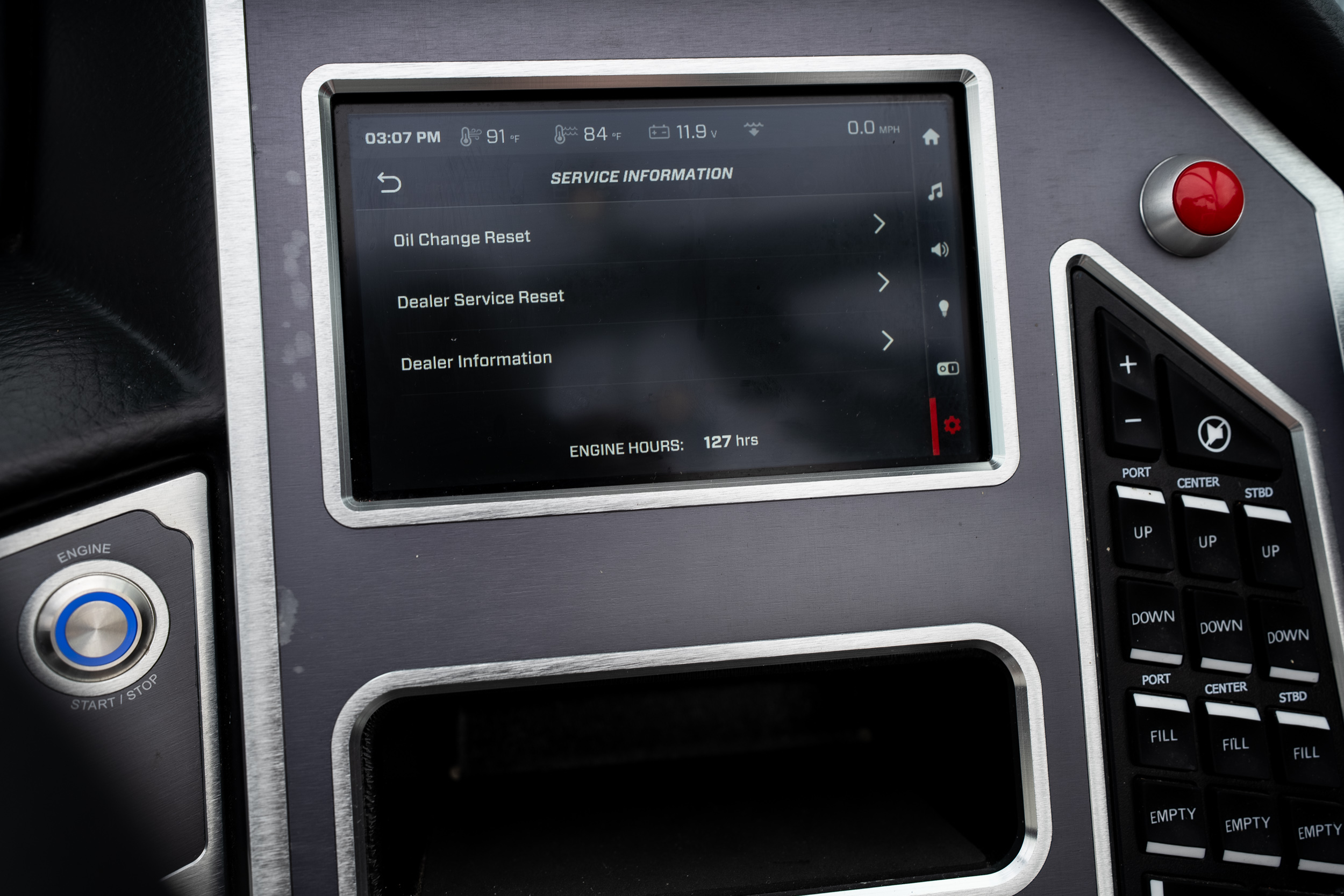 2023 MasterCraft XT24 - Image 18
