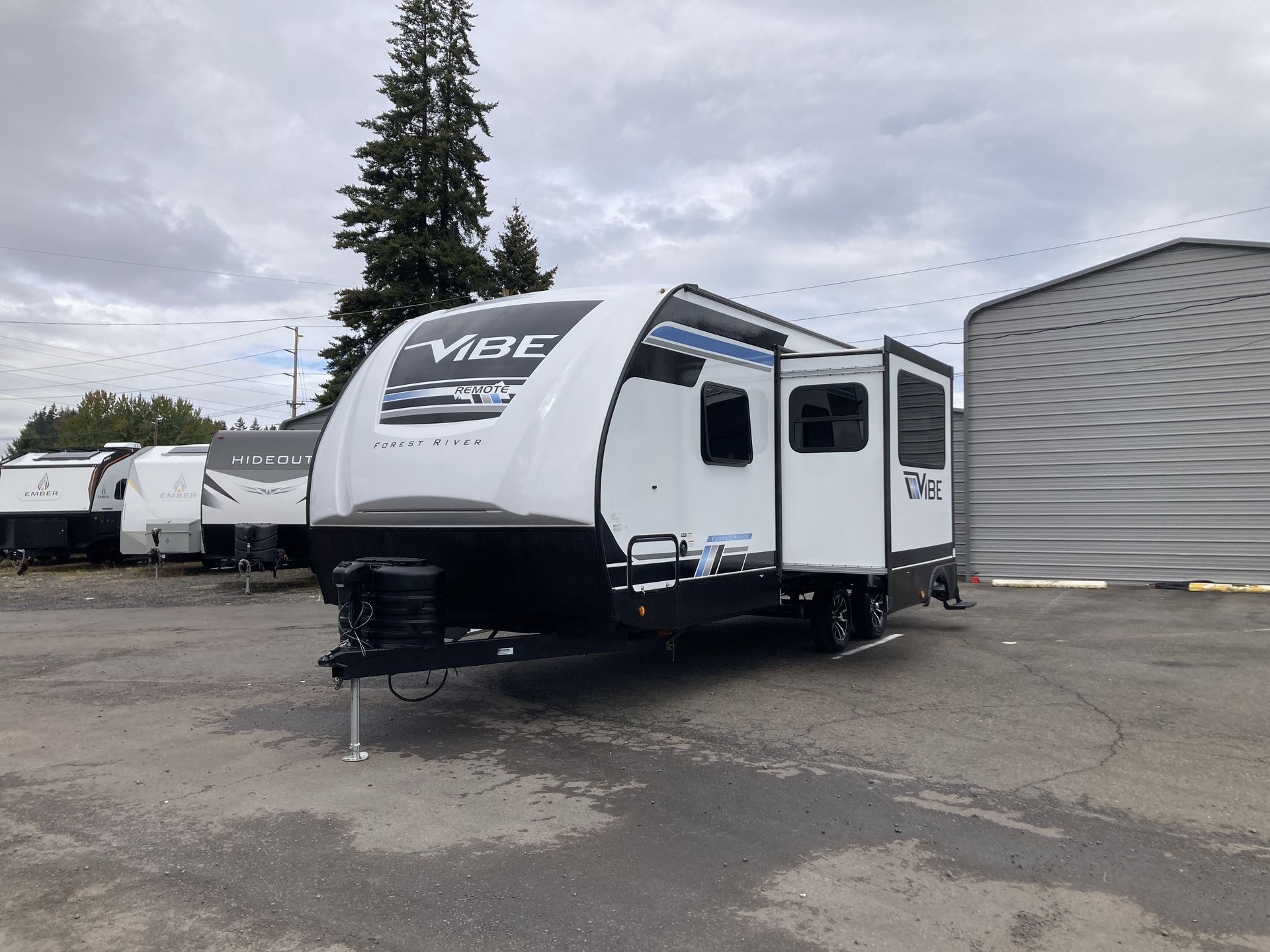 2025 Forest River Vibe 24DB - Image 1