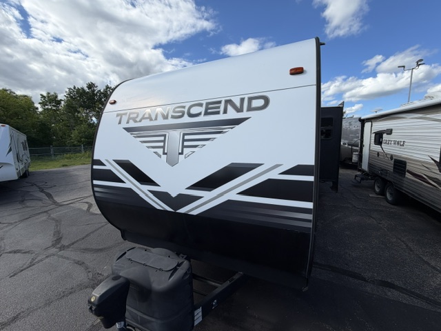 2019 Grand Design Transcend 26RLS - Image 8