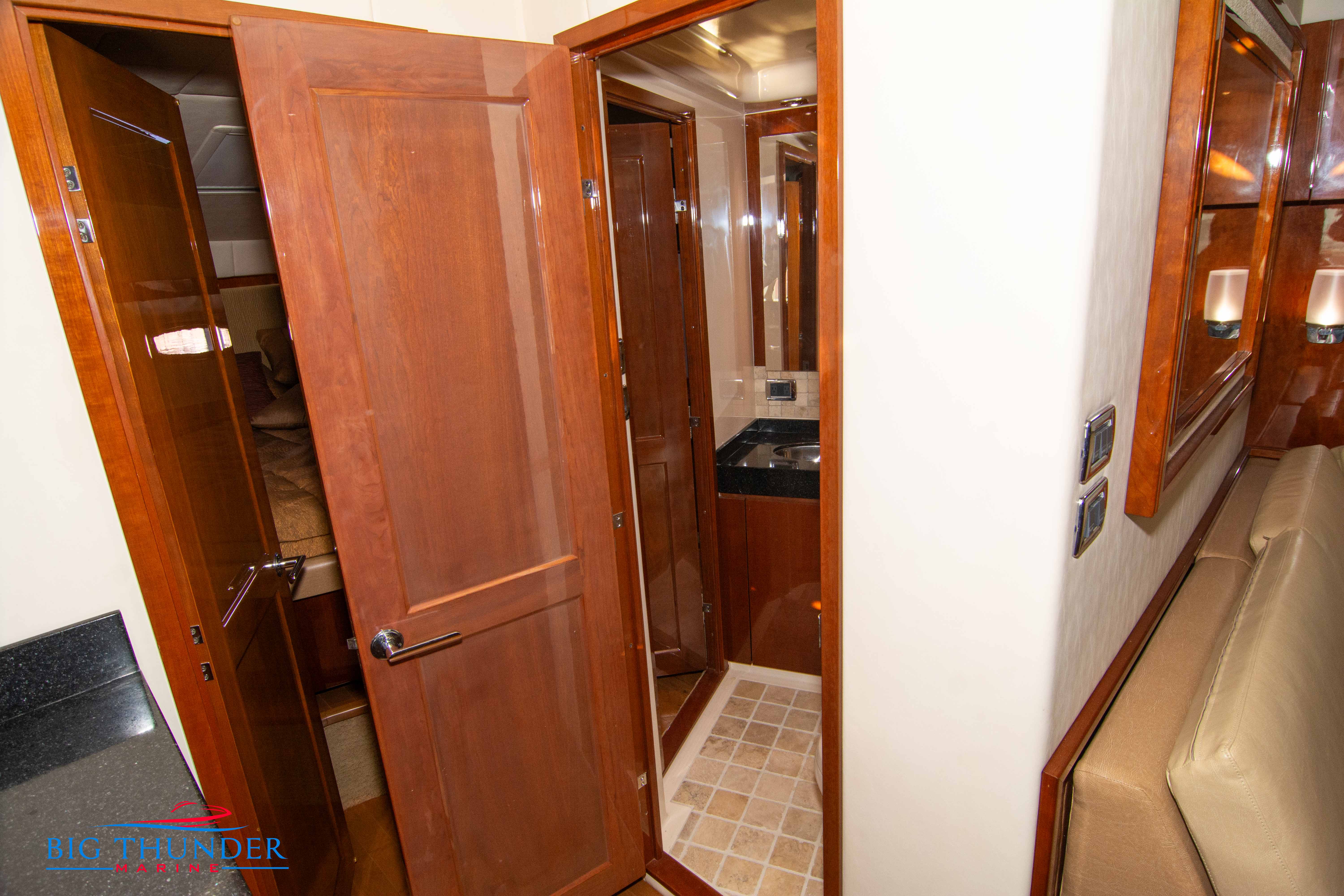 2010 Sea Ray Sundancer 540 - Image 74