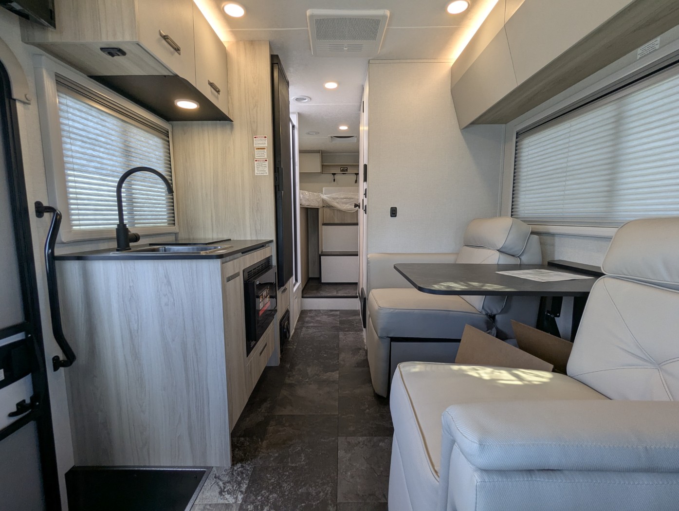 2026 Coachmen Cross Trail EV 26TB - ATH Edition - Image 21