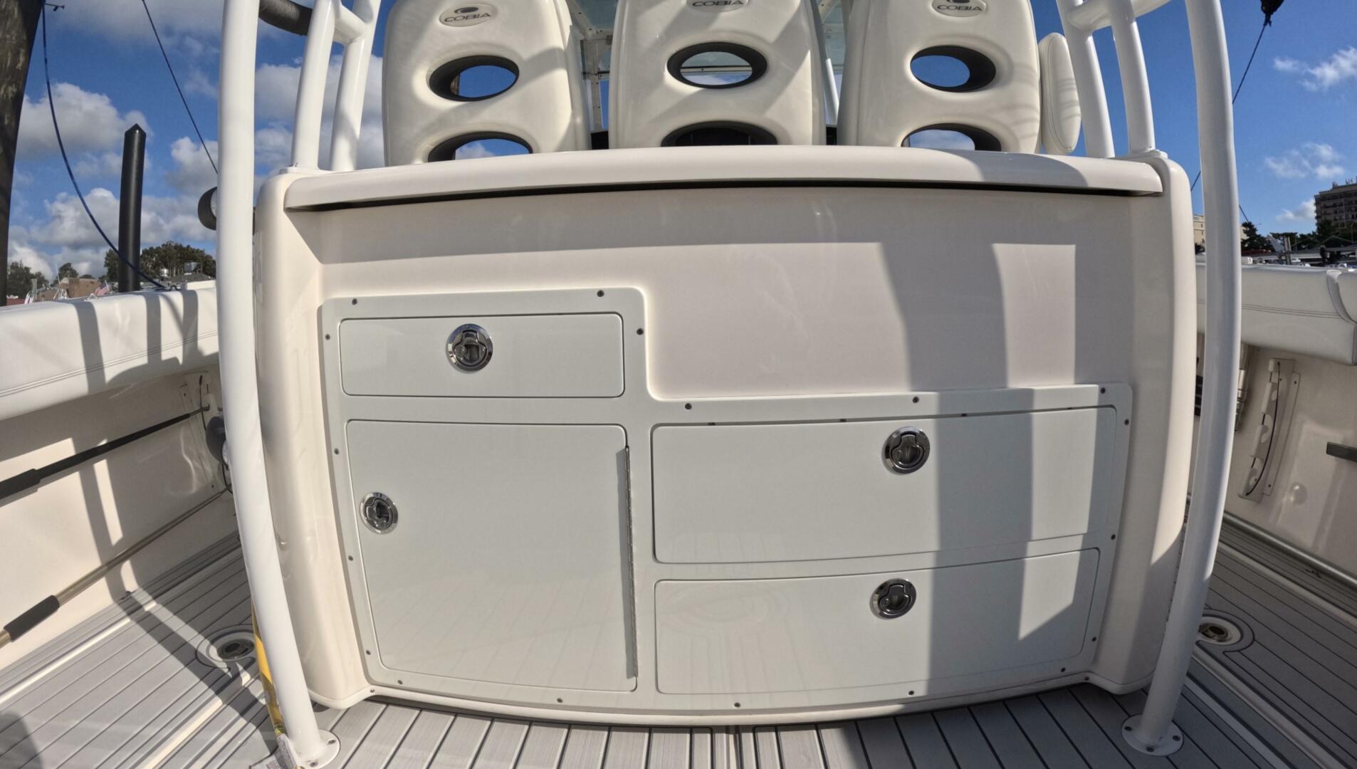 2020 Cobia 350 CC - Image 9