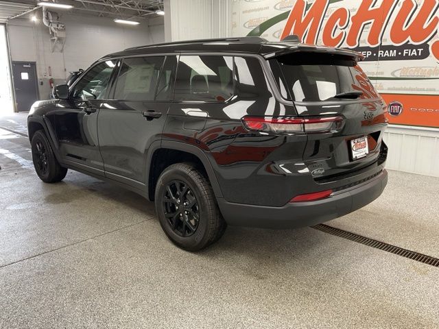 2026 Jeep Grand-Cherokee-L Laredo Altitude 4x4 - Image 7