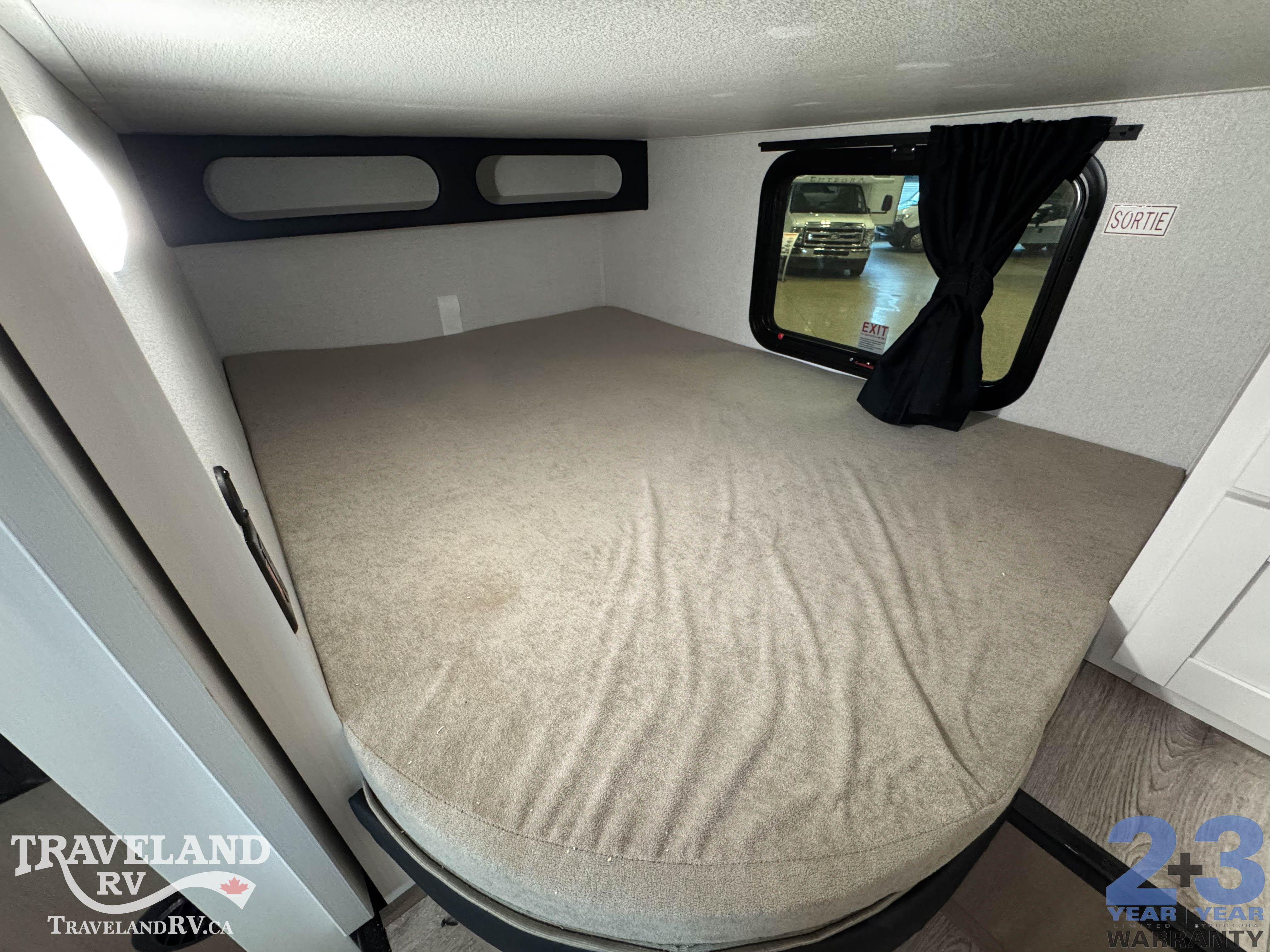 2027 Jayco Eagle HT 29DDB - Image 14