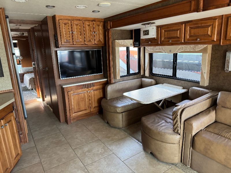2015 Tiffin Allegro Red 38 QBA - Image 7