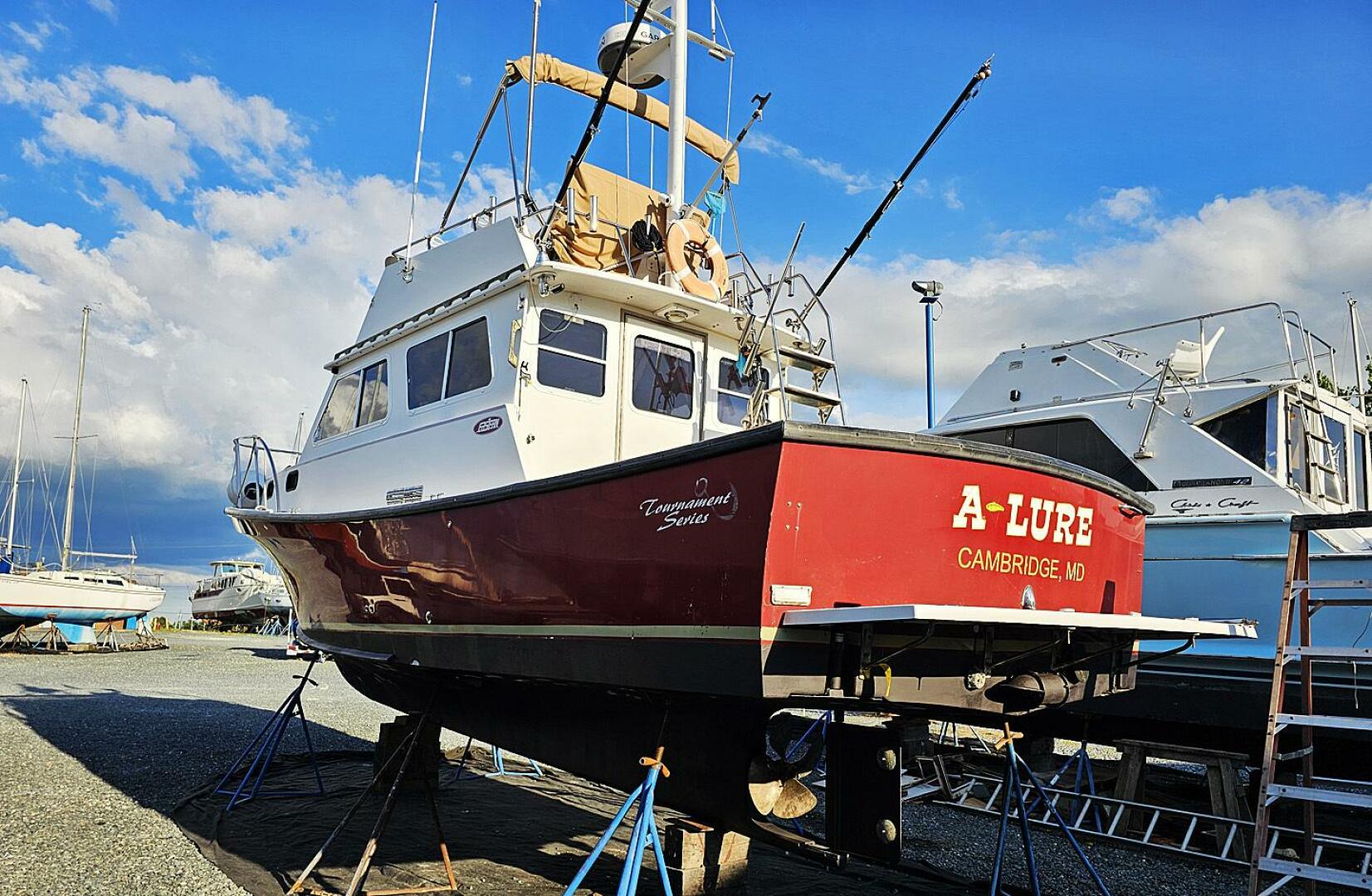 2010 Eastern Casco Bay 35 Flybridge - Image 2