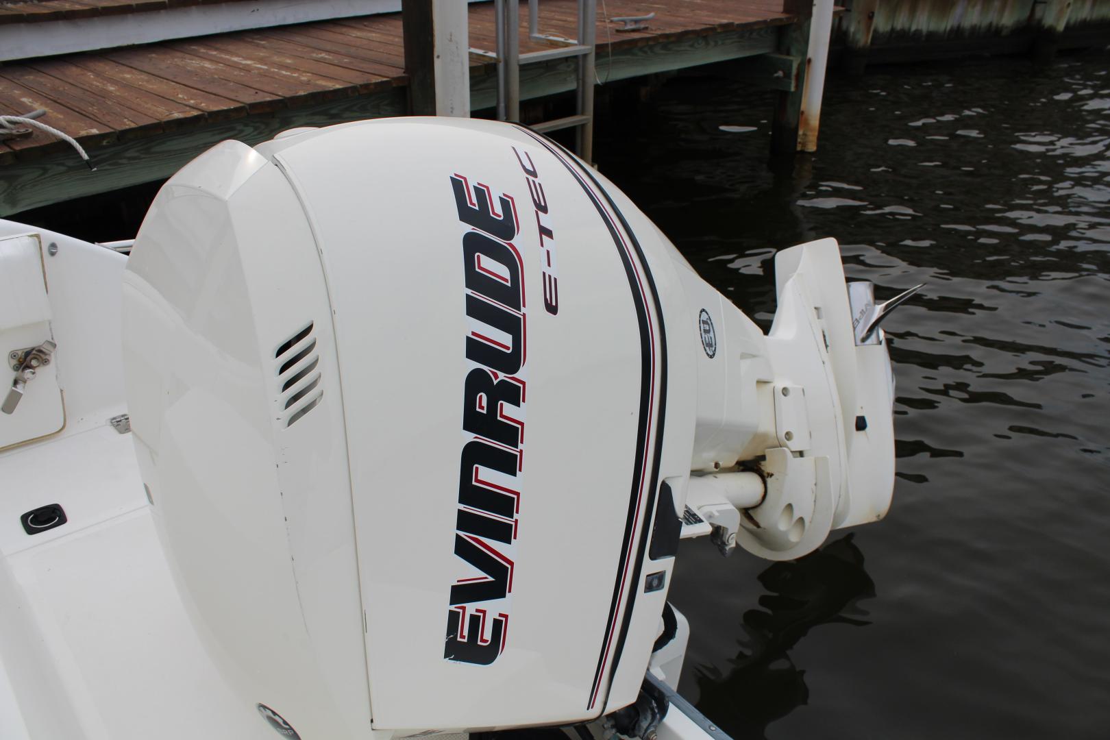 1999 Boston Whaler 23 Outrage Base - Image 12