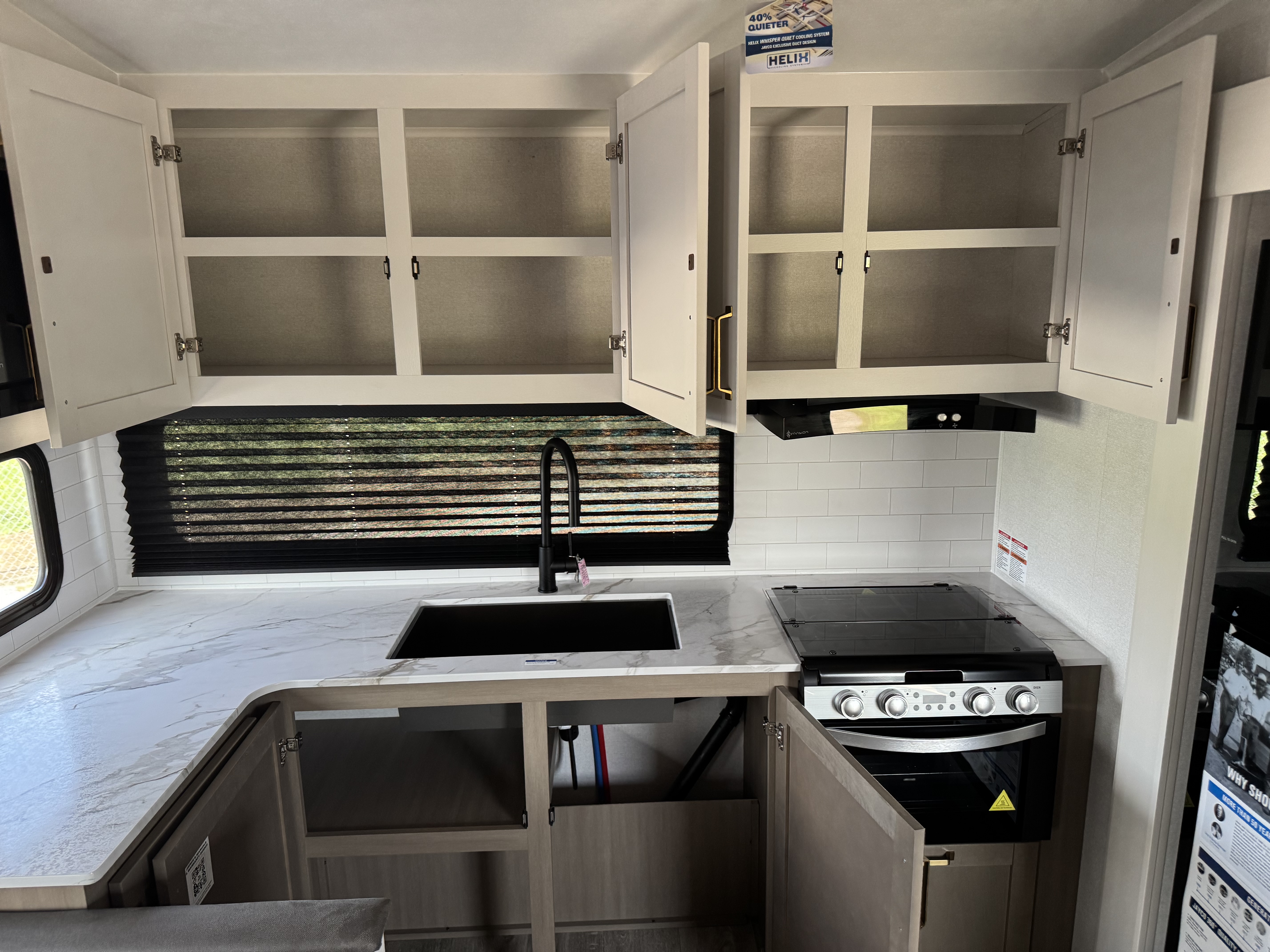 2027 JAYCO EAGLE SLE 24MLE - Image 11