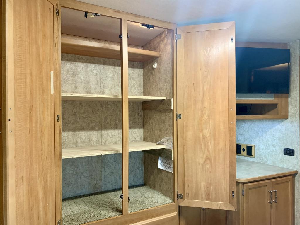 2007 WINNEBAGO VOYAGE 35A FORD - Image 40