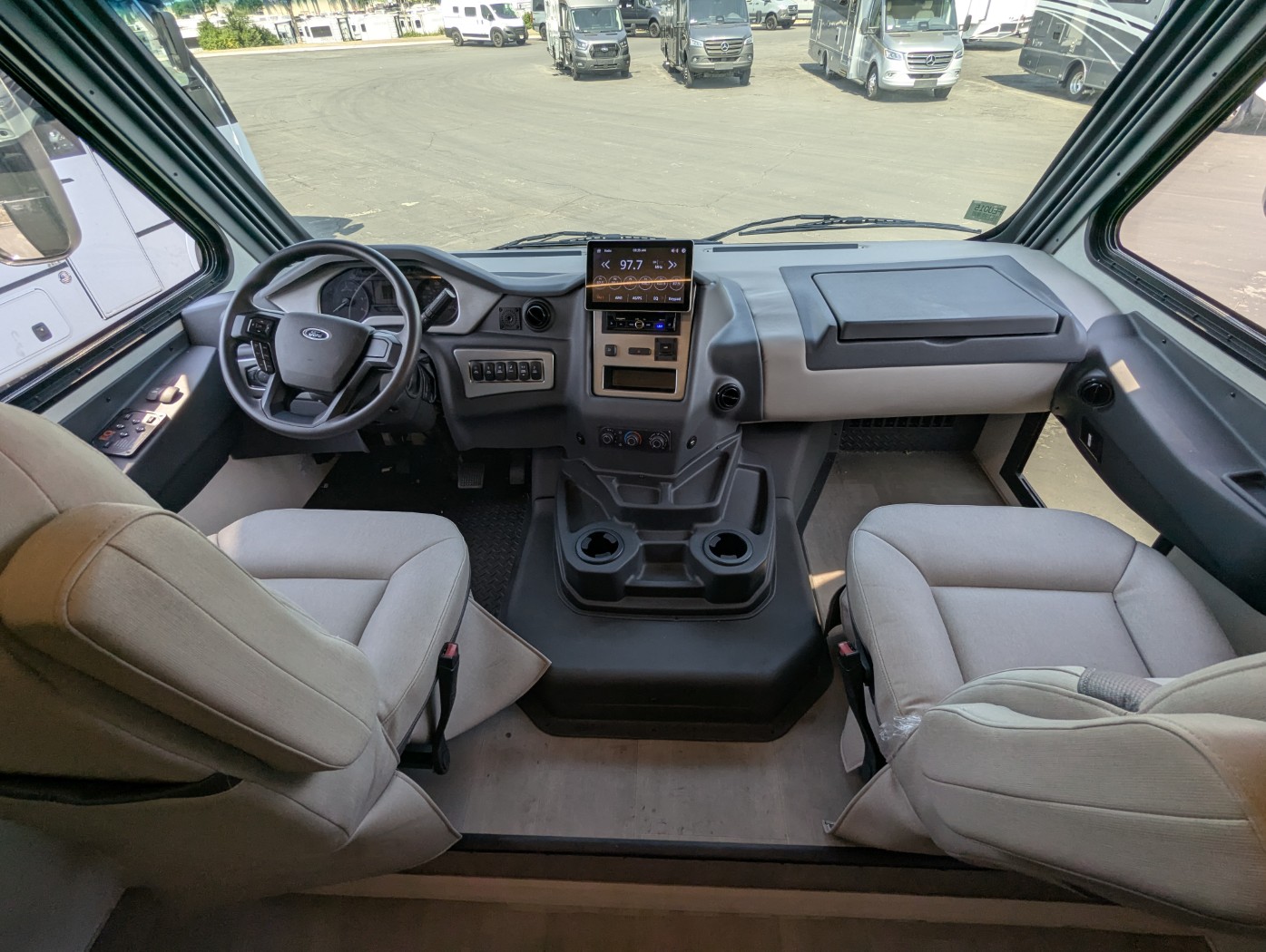 2026 Coachmen Euro 25TB - Image 8