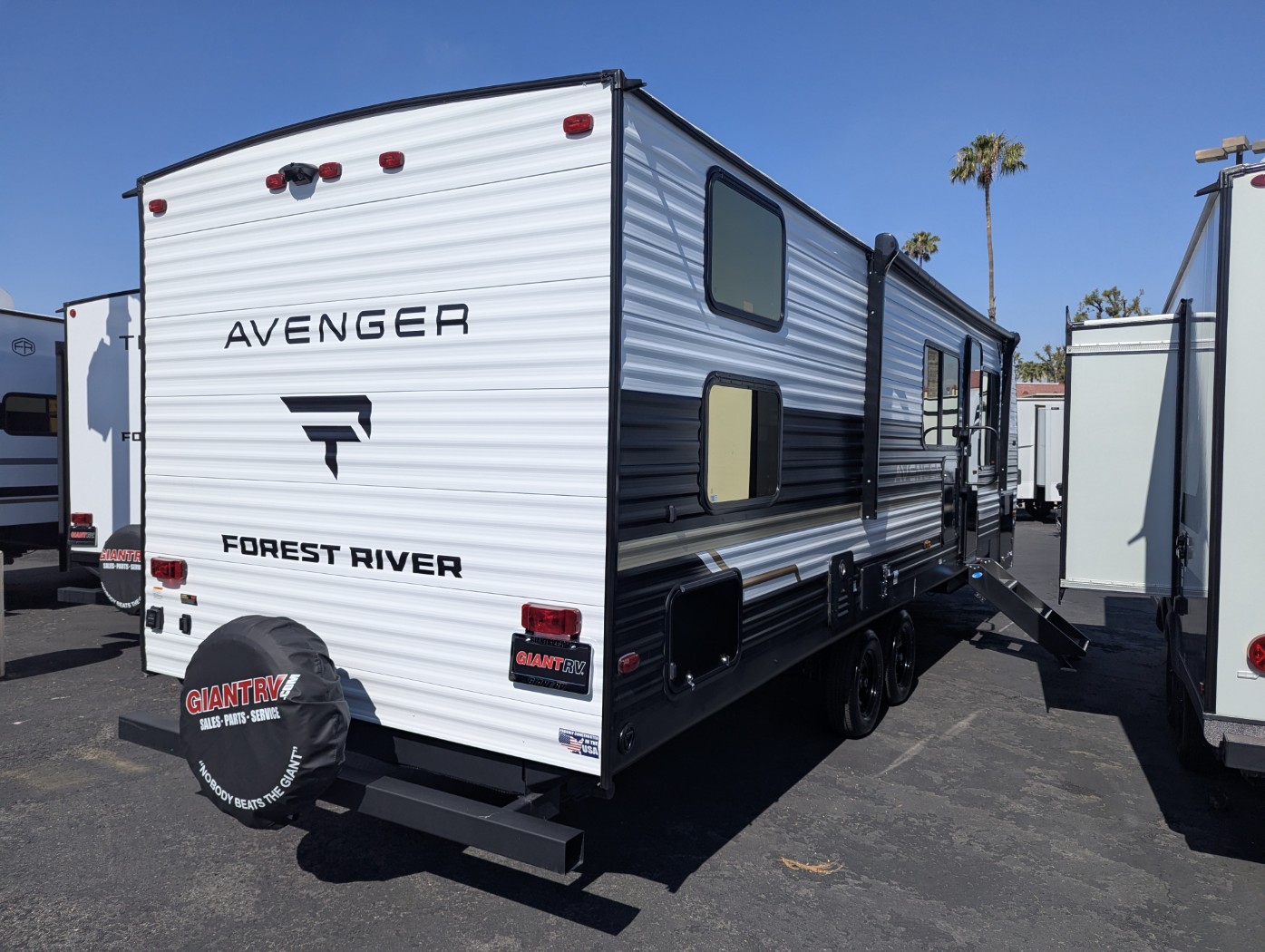 2026 Prime Time Avenger 26DBS - Image 5