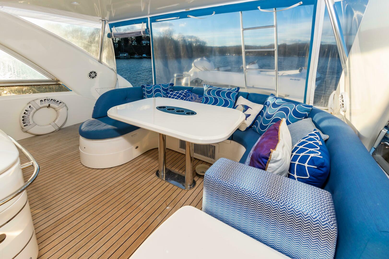 2006 Princess 75 - Image 20