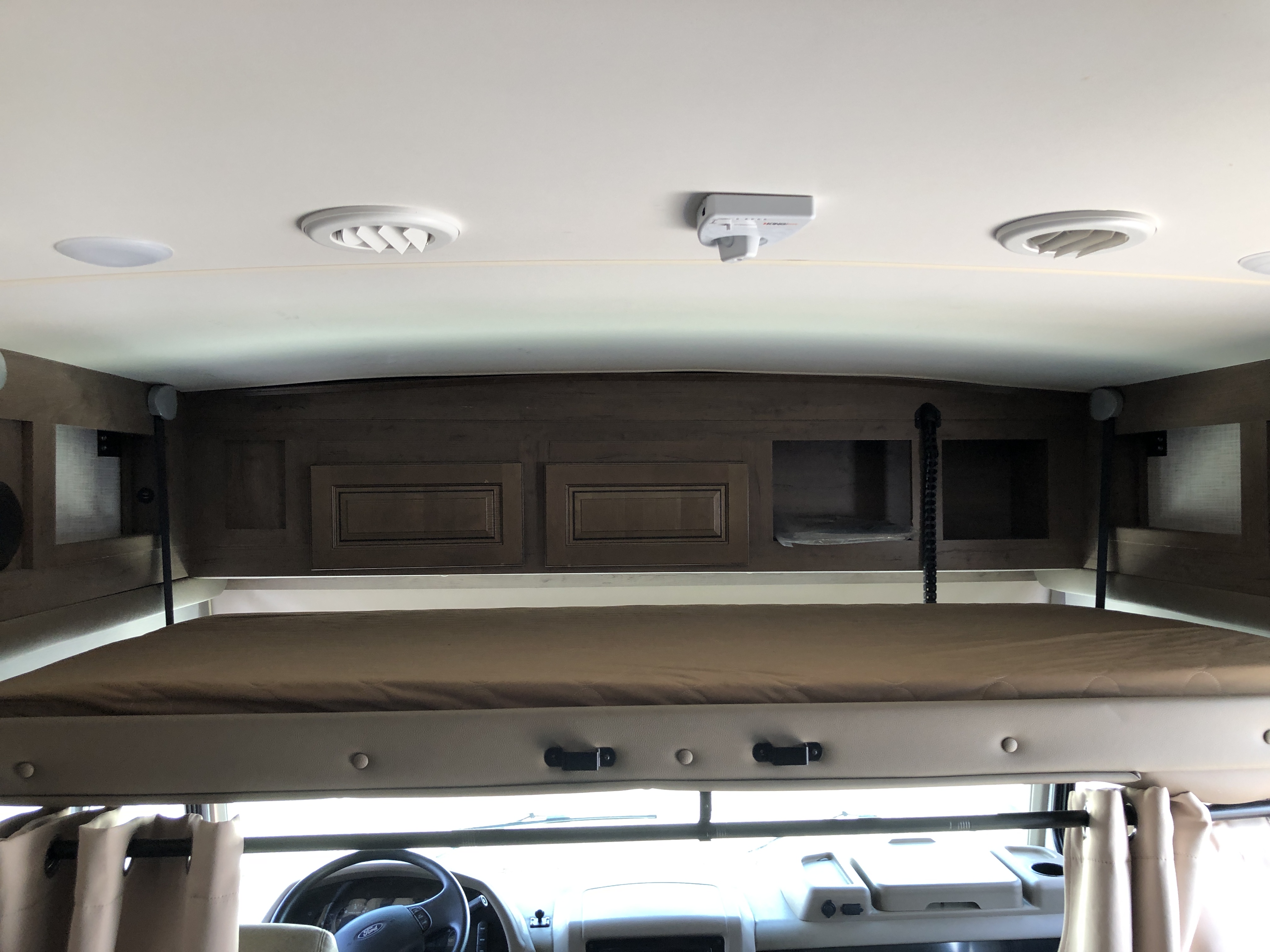 2019 Forest River GEORGETOWN GT5 31R - Image 16