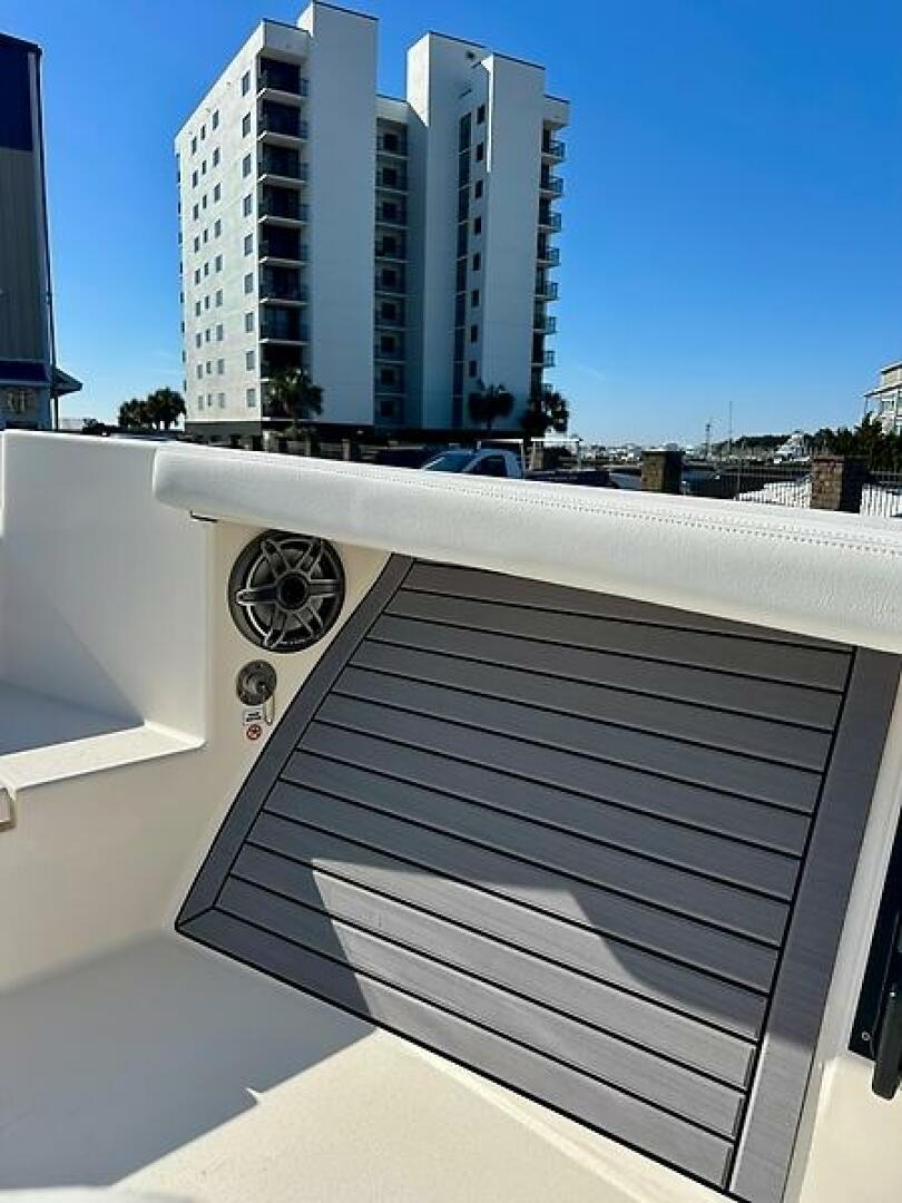 2023 Pathfinder 2700 - Image 18