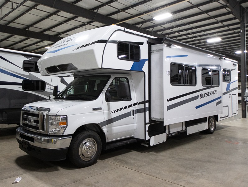 2025 Forest River Sunseeker 2850SLE - Image 4