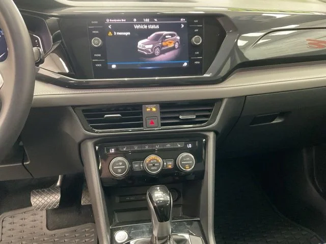 2022 Volkswagen Taos Utility 4D SEL 2WD - Image 16
