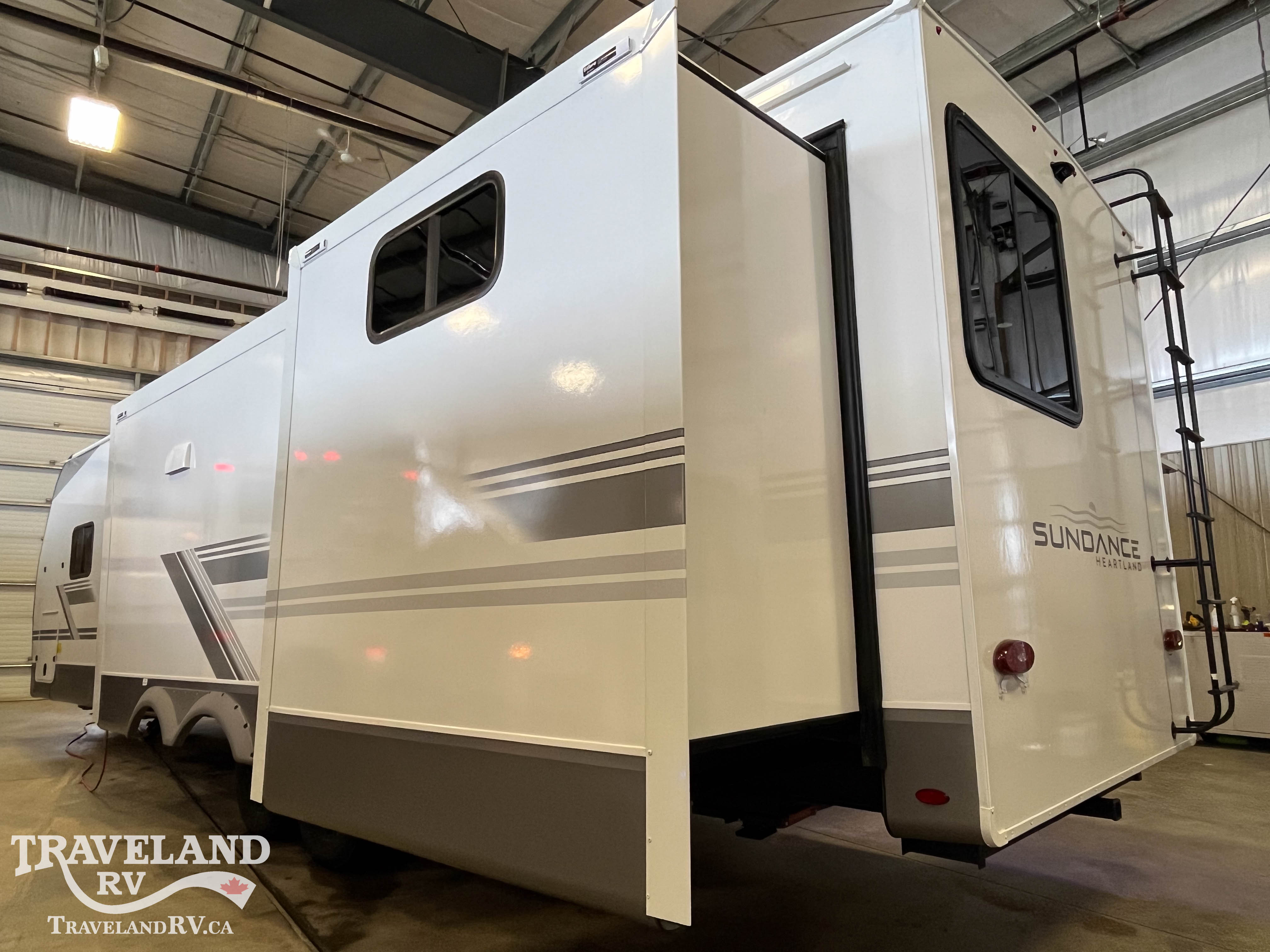 2026 Heartland Sundance Ultra-Lite 31BROK - Image 6