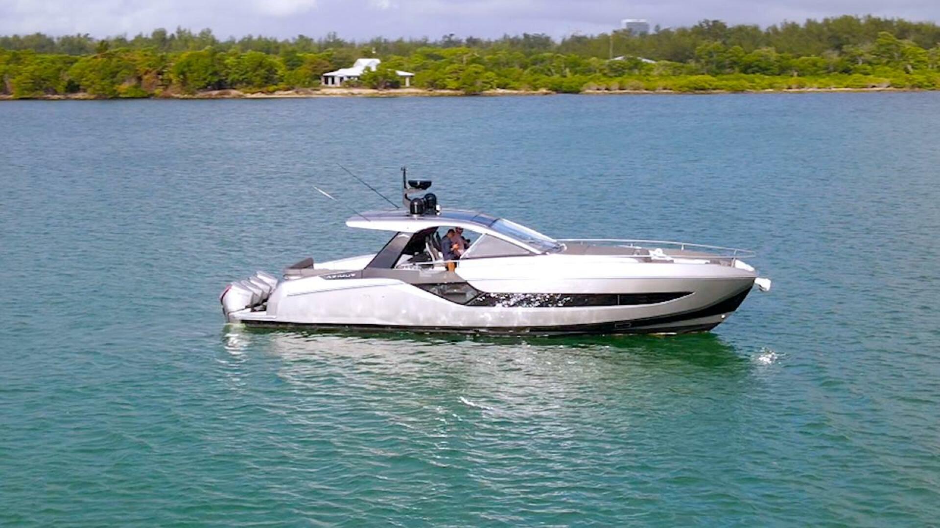 2022 Azimut Verve 47 - Image 2