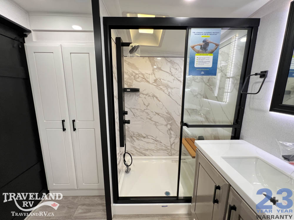 2027 Jayco Pinnacle 39FLOK - Image 49