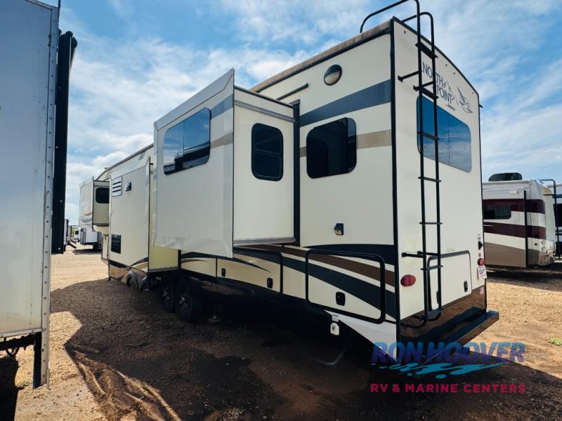 2017 JAYCO NORTHPOINT 387RDFS - Image 24
