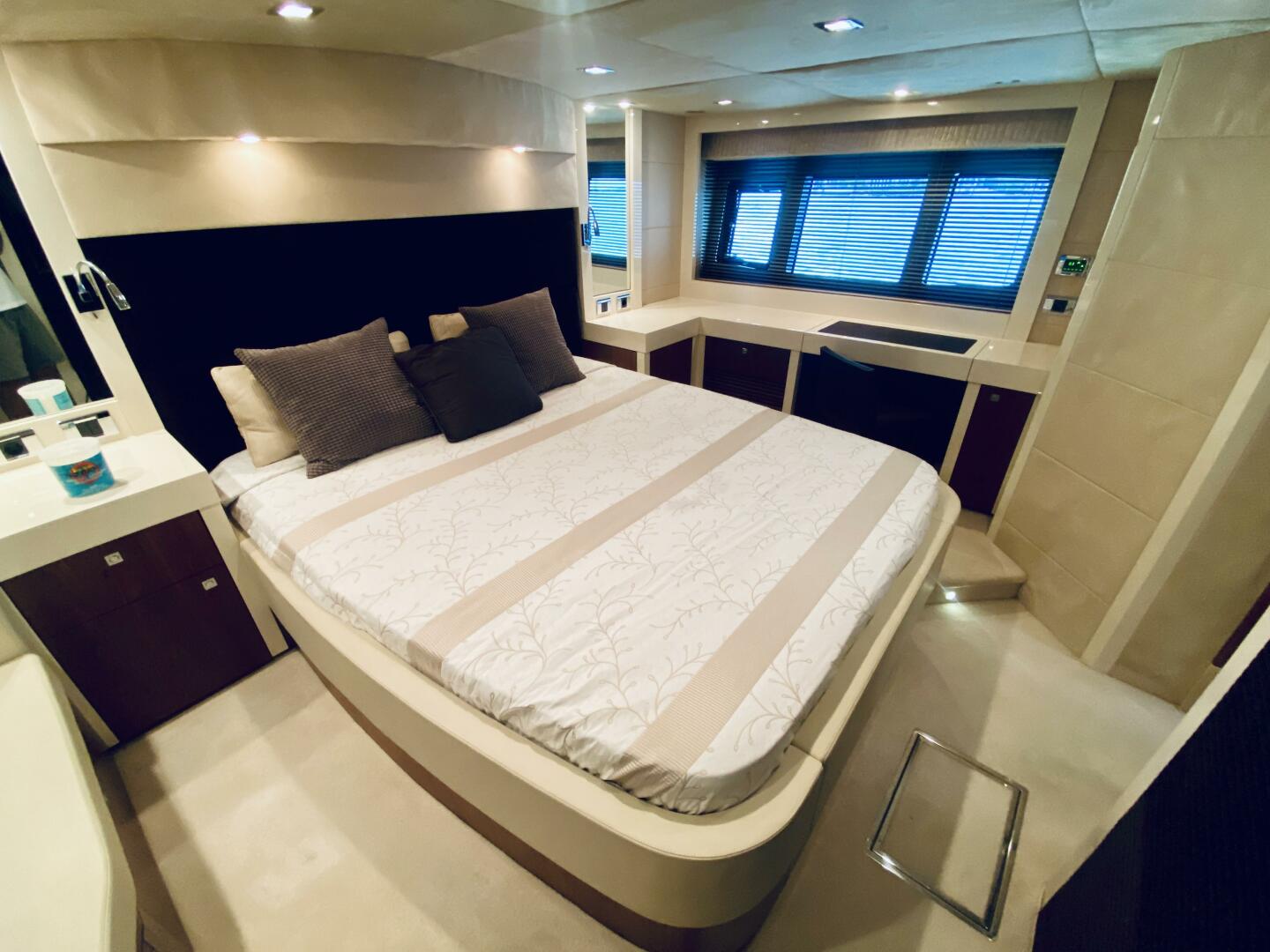 2010 Sunseeker Predator 60 - Image 67