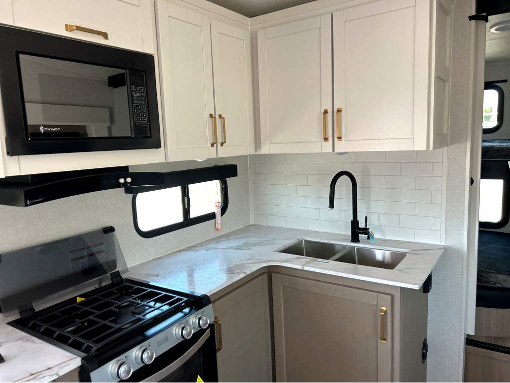 2026 JAYCO EAGLE 28BHU - Image 14
