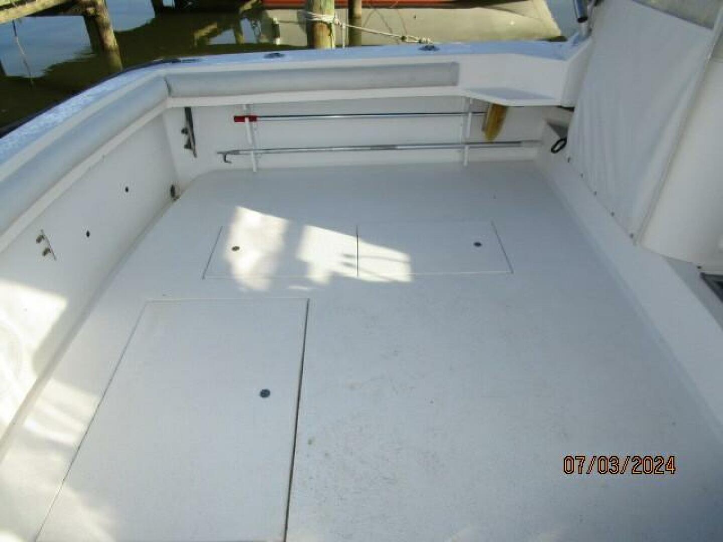 1996 Wellcraft 3300 Coastal - Image 20