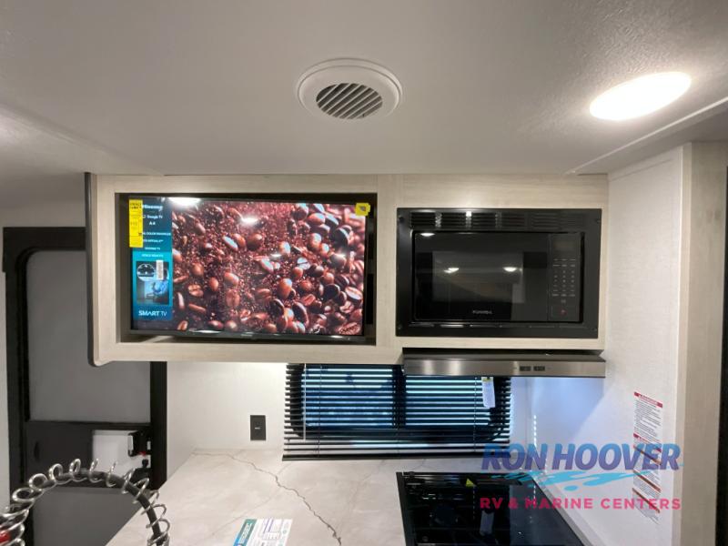 2026 PALOMINO 283BHCE - Image 17