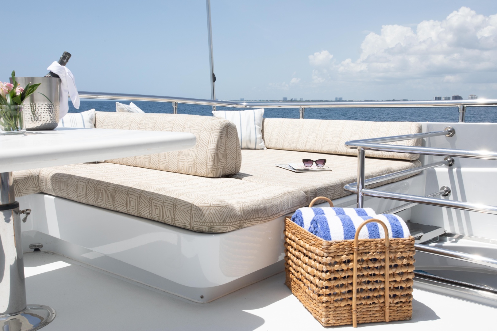 2007 Horizon Elegance 82 - Image 35