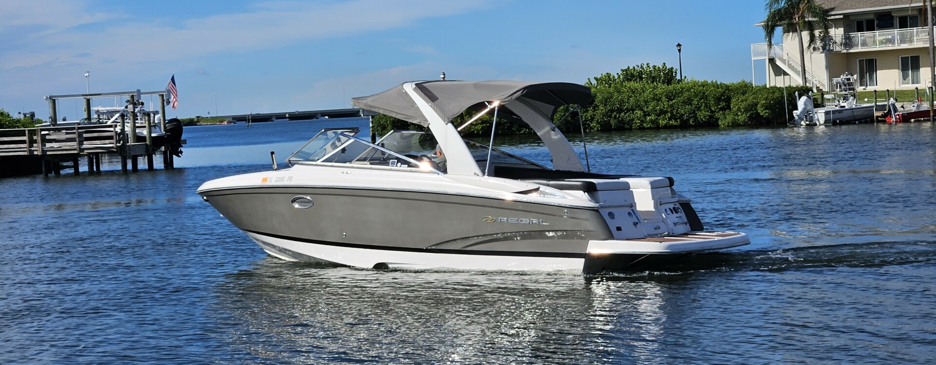 2010 Regal 2700 - Image 1
