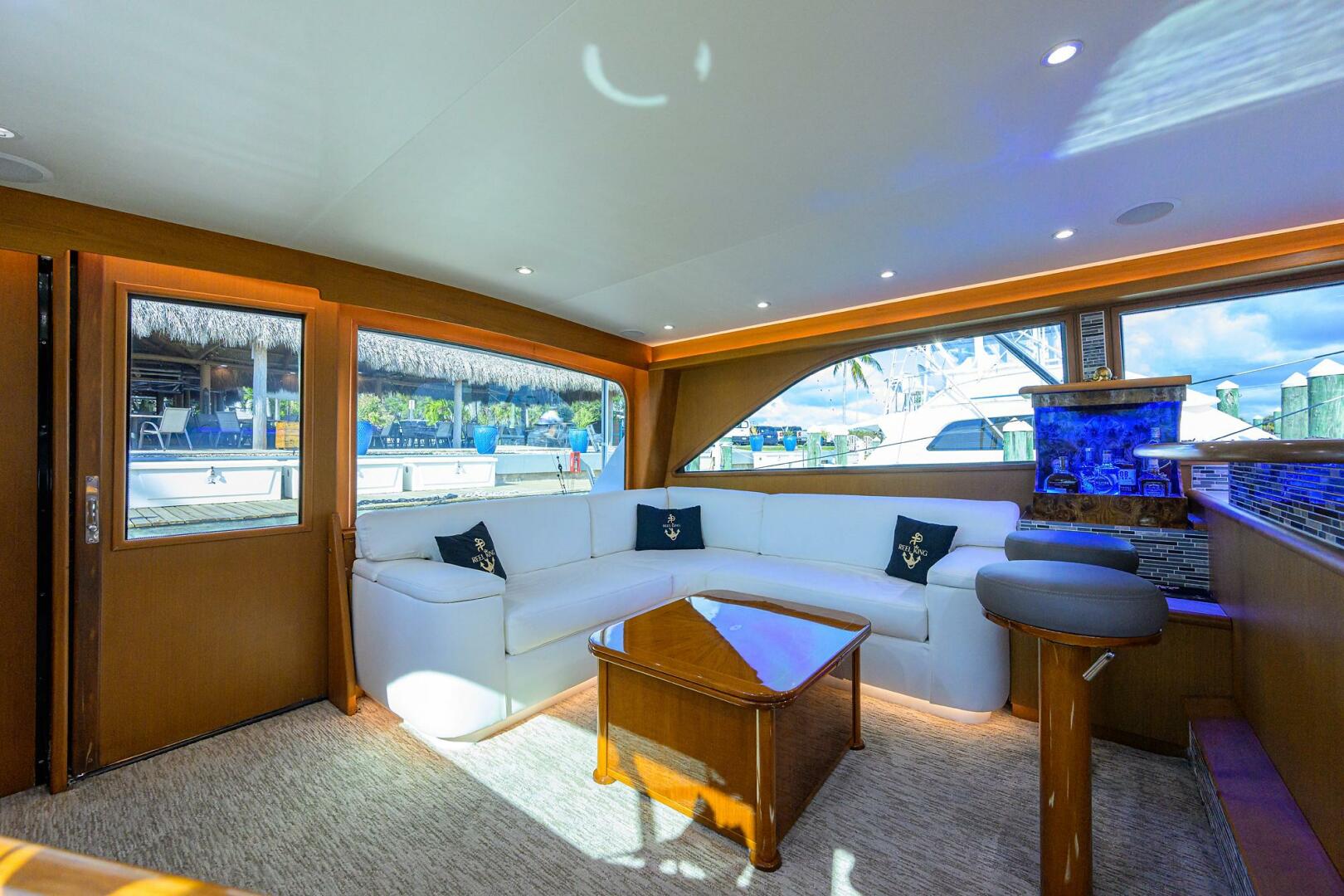 2020 VIKING VIKING 61 Convertible Base - Image 29