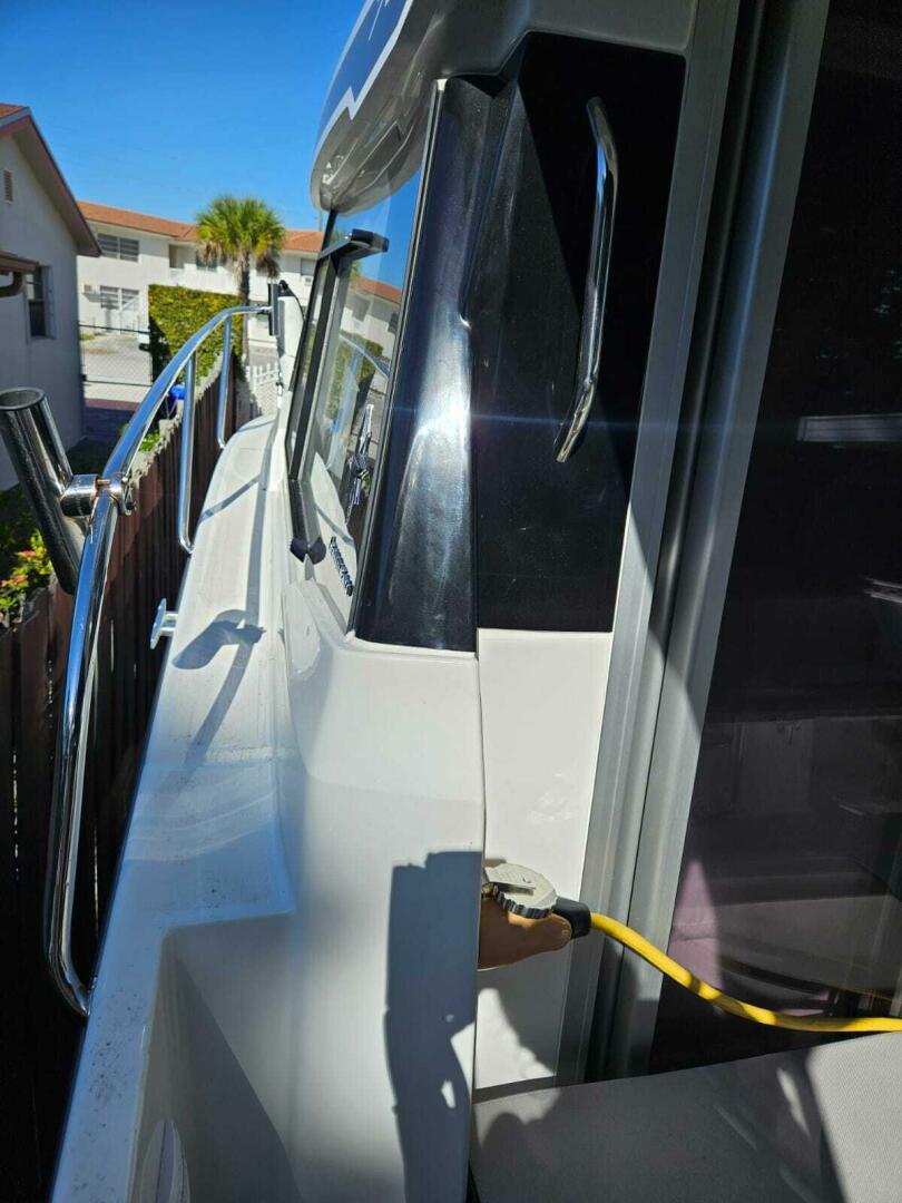 2020 Jeanneau NC 1095 Coupe - Image 31