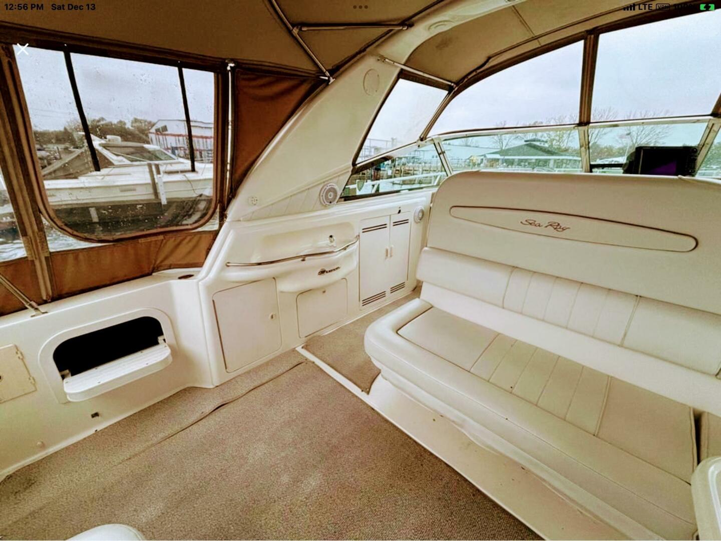 1998 Sea Ray 400 Sundancer - Image 7